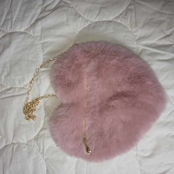 Heart shaped plush bag‎ - Picture 6 of 8